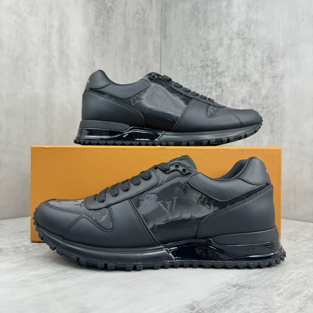 Bagsaaa LV Run Away Sneakers Black