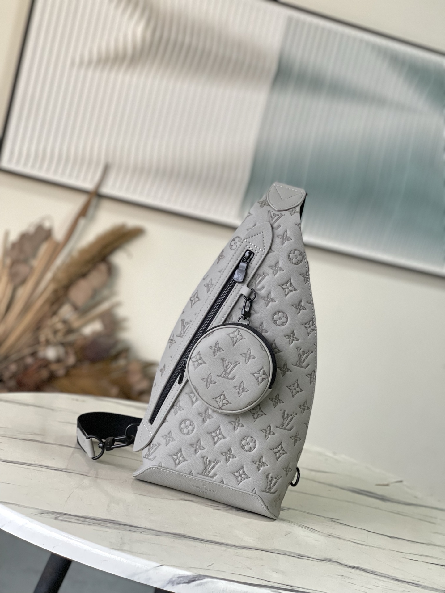 Bagsaaa LV M14916 Duo Slingbag Gray - 42cm