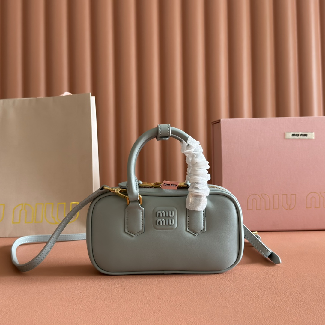Bagsaaa Miu Miu Arcadie leather mini-bag 5BP088 light blue - 19cm