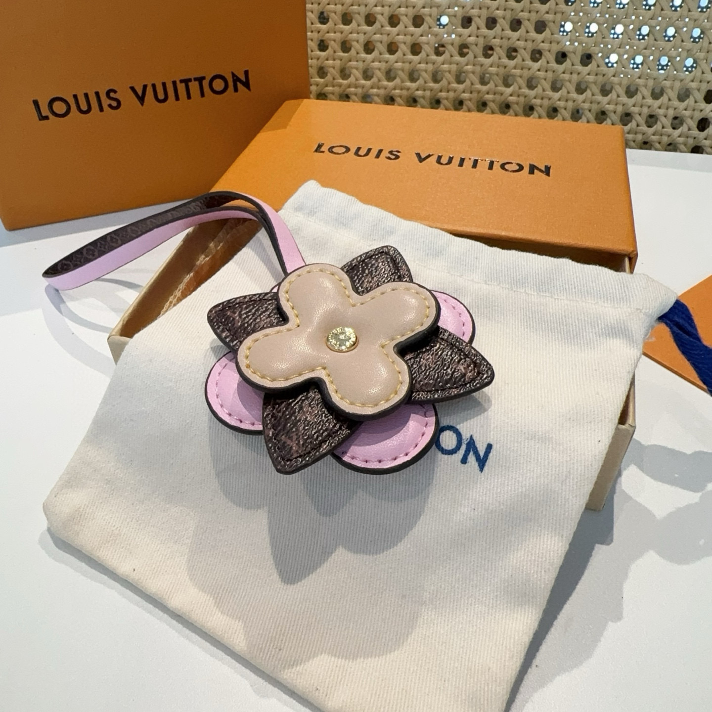 Bagsaaa LV Bag Charm
