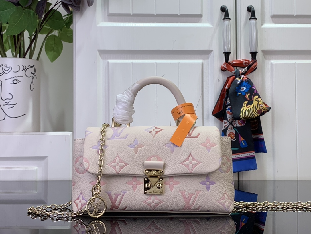 Bagsaaa LV M25596 Nano Madeleine Dream Beige - 21cm