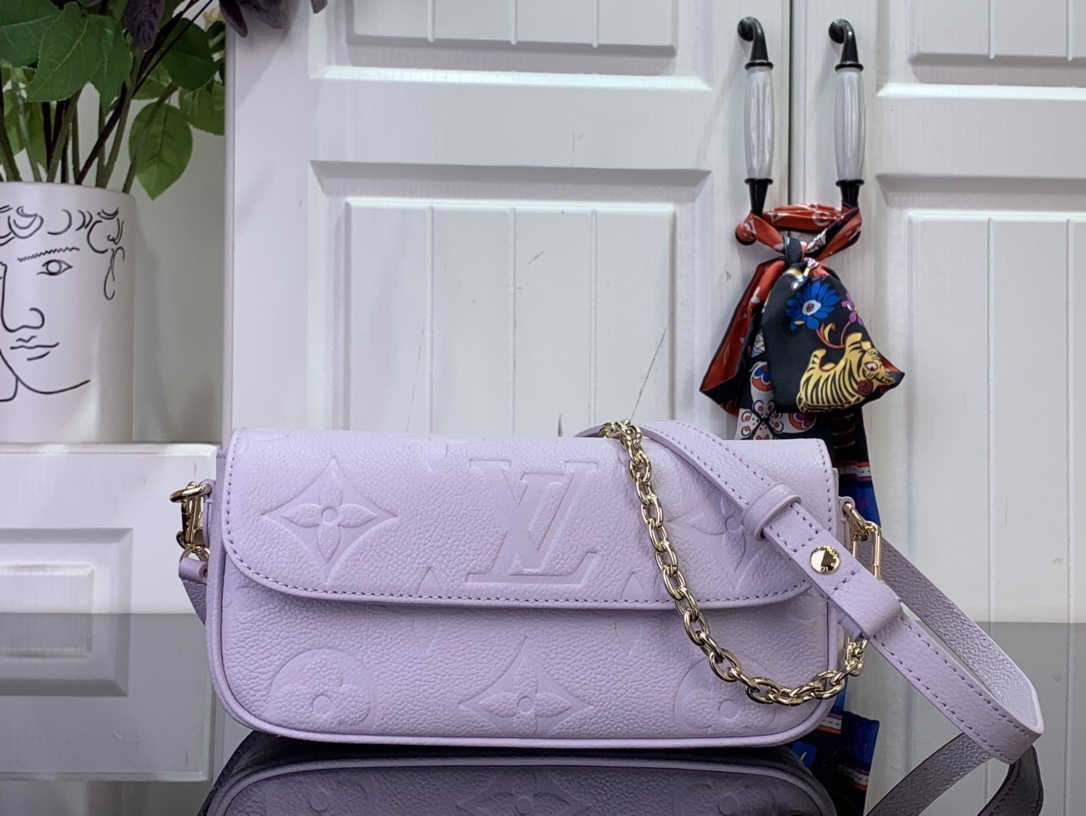 Bagsaaa LV M25714 Wallet On Chain Ivy Misty - 23.5cm