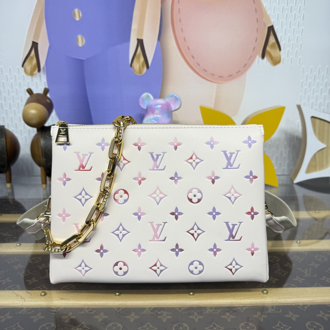 Bagsaaa LV M25507 Coussin PM Dream Cream - 26cm