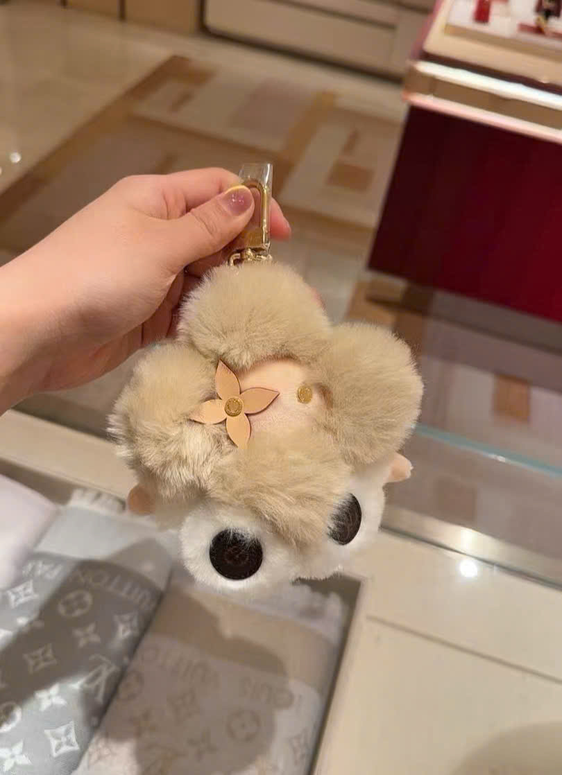 Bagsaaa LV M02324 My Vivienne Bag Charm