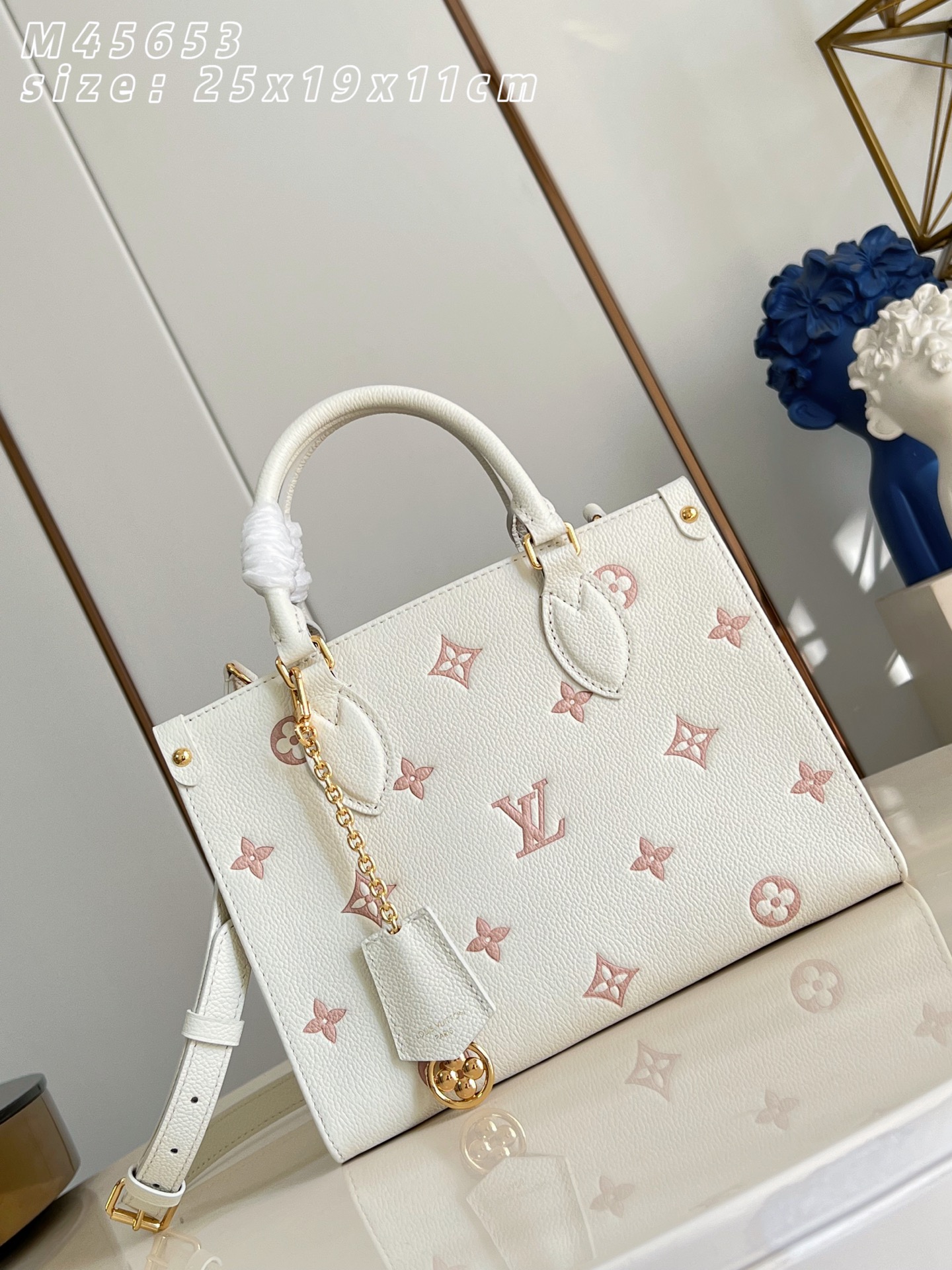 Bagsaaa LV M28313 OnTheGo PM Milky White/Peach - 25cm