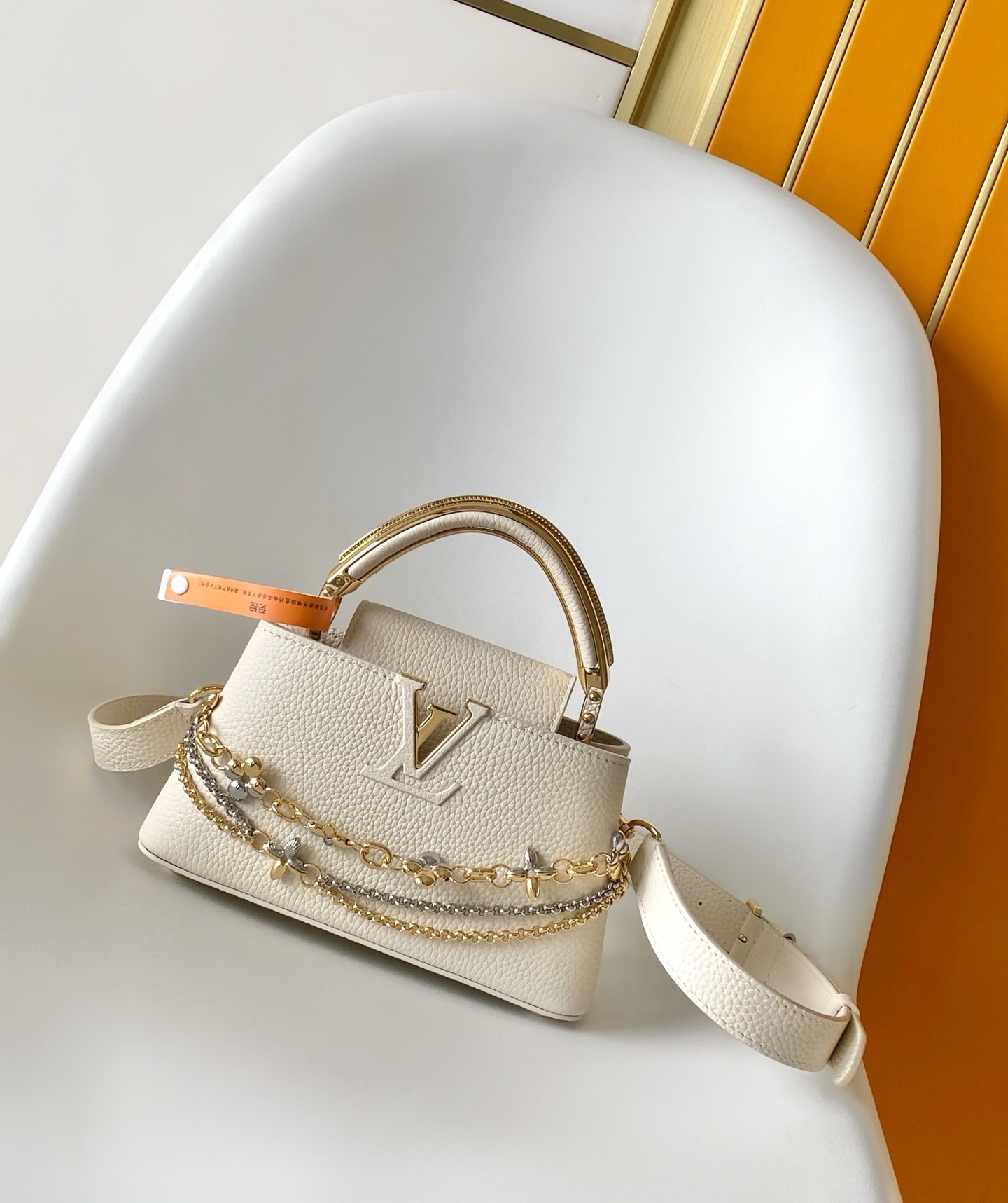 Bagsaaa LV M26345 Capucines East-West Mini Bag Vanilla - 22cm